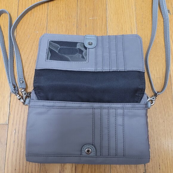 Sakroots Wristlet and/or Crossbody Bag NWOT - Picture 3 of 7